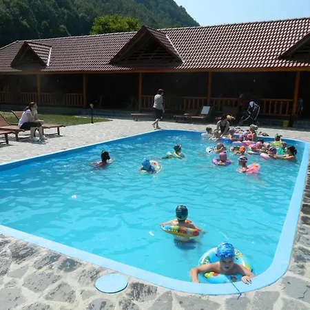Carpathia Hotel