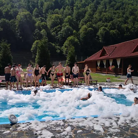 Carpathia Hotel 3*